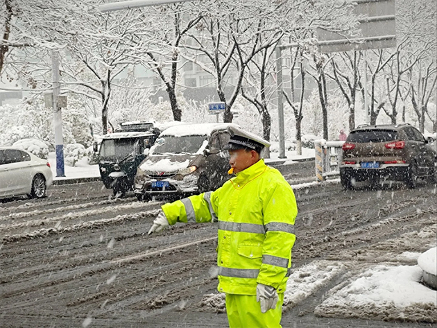 如何保養舜發反光雨衣？