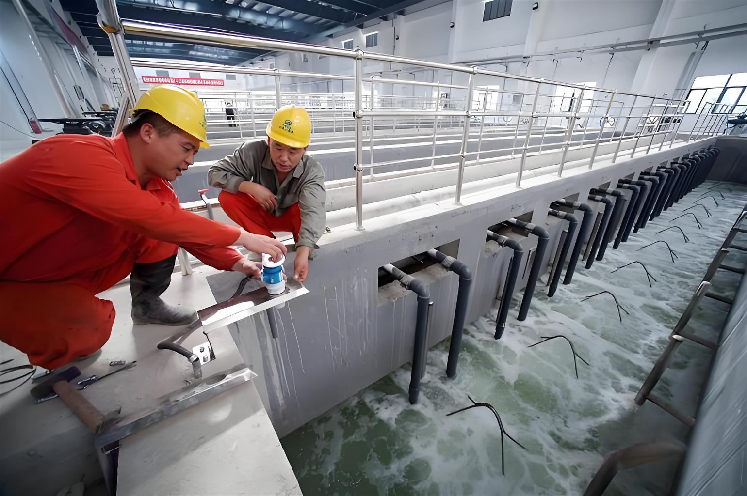 冬季棉安全帽：守護頭部安全與保暖的雙重保障